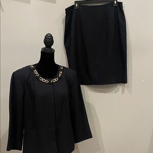 Women’s dark blue professional  suit  blazer and skirt size 14